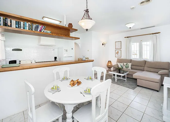 Pinya Villa El Tosalet